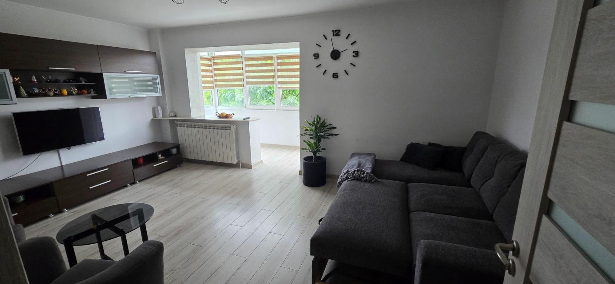 Ilona Apartament 3 Camere Râmnicu Vâlcea Exterior foto